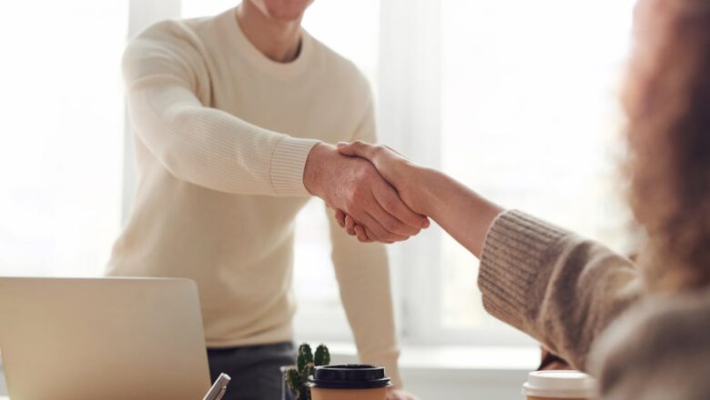 Flat-Fee vs. Percentage Commission: Which Model Saves Chattanooga Sellers More?